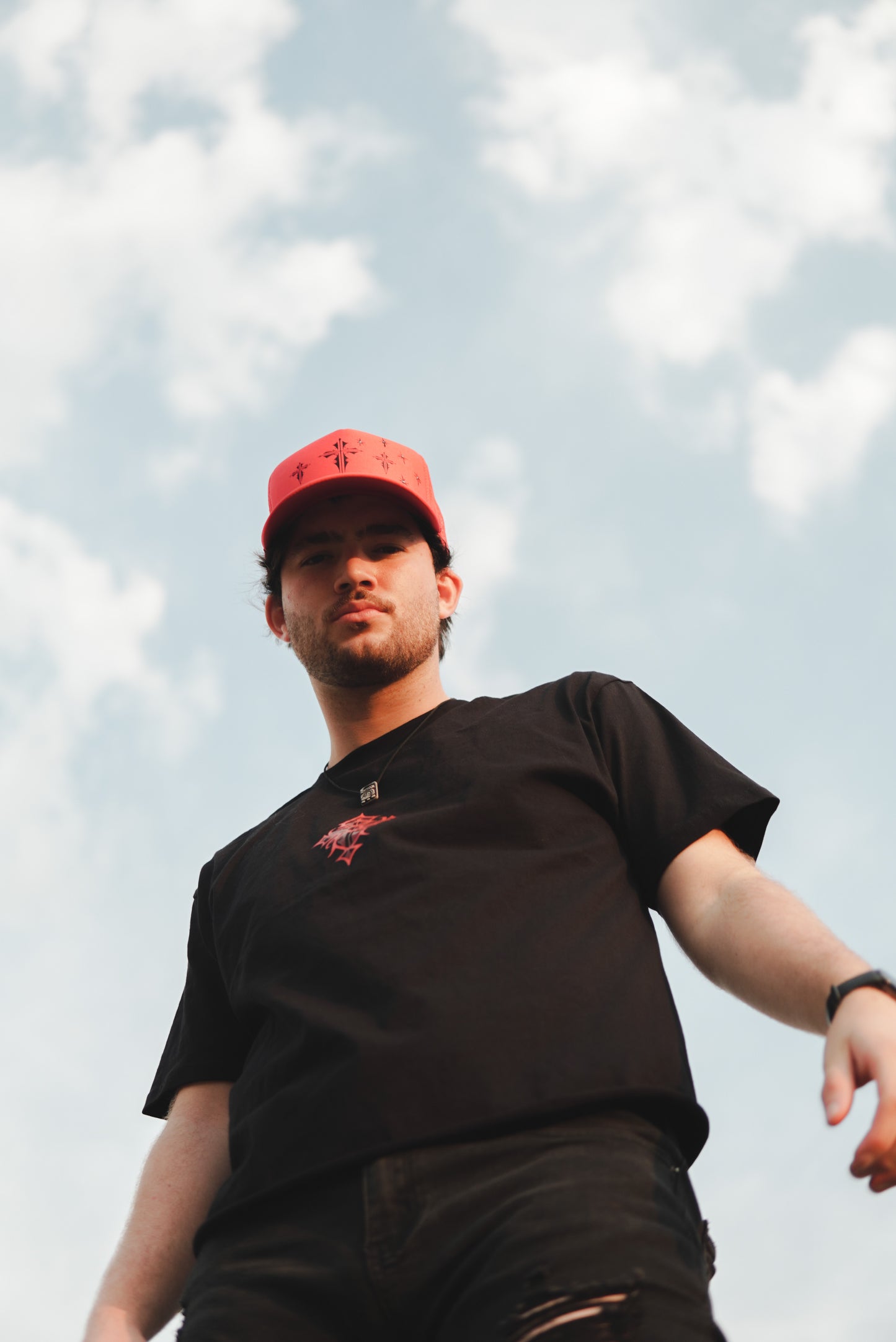RED DIAMOND TRUCKER HAT