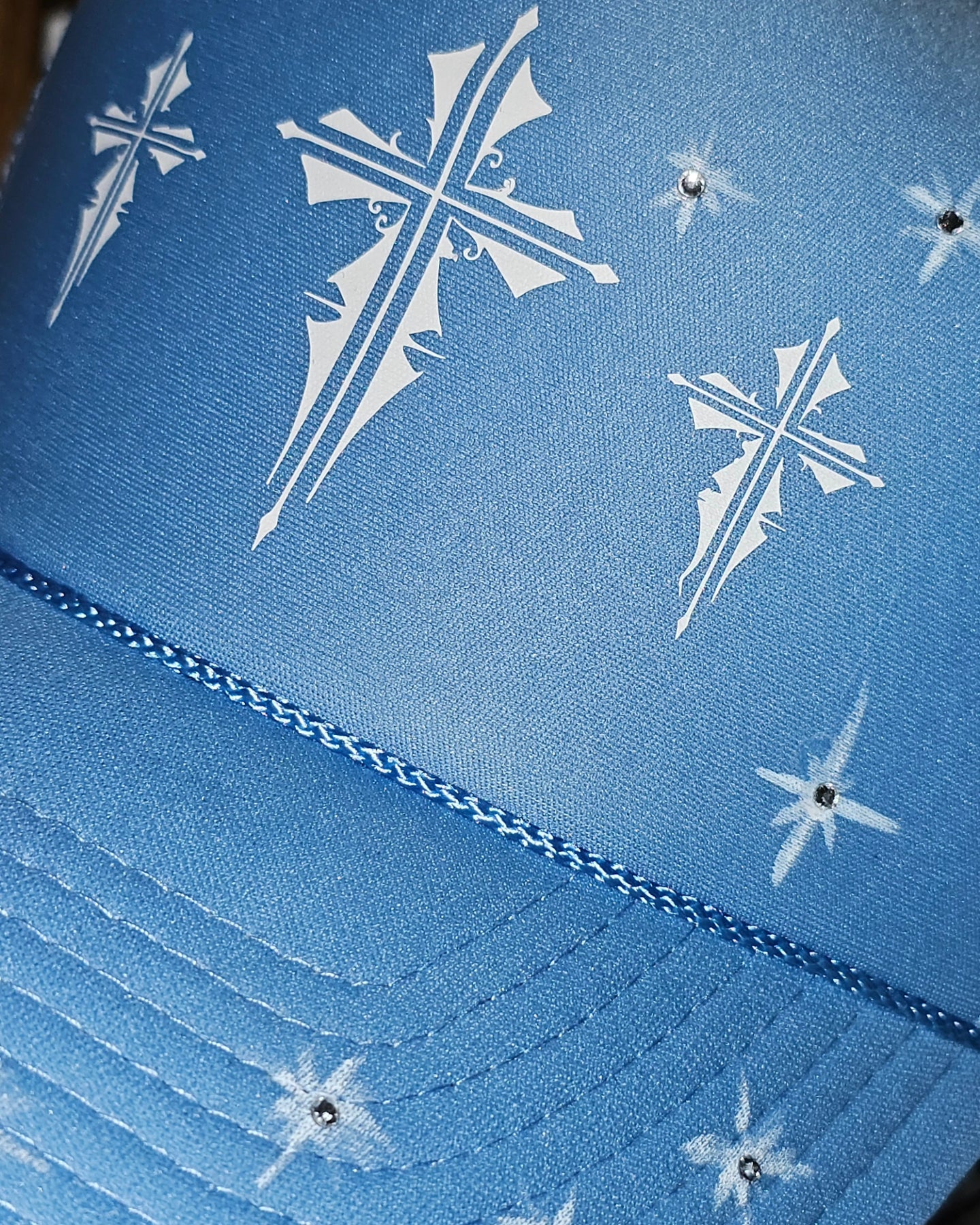 DIAMOND TRUCKER HAT