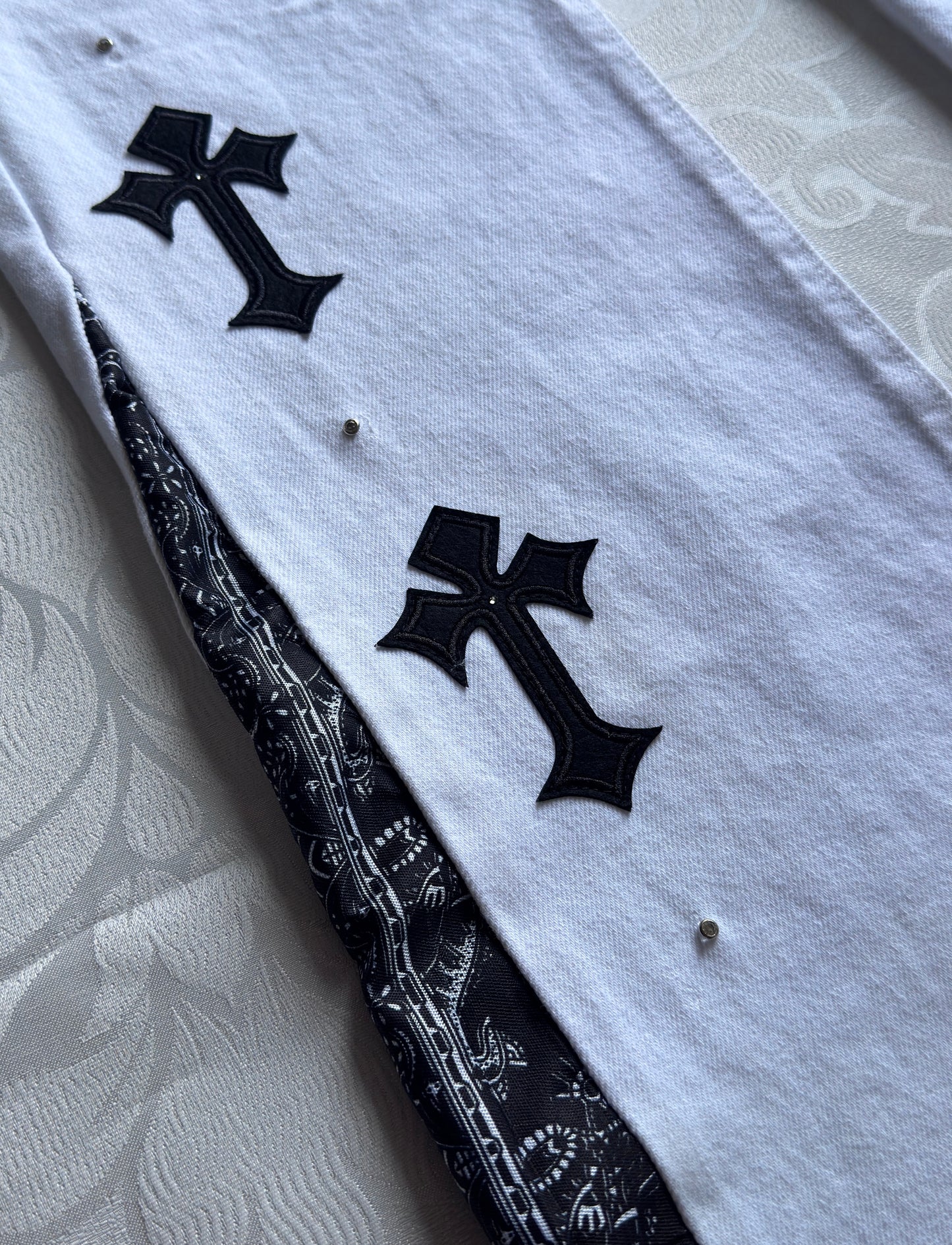 SS "CRUX" JEANS 1 OF 1