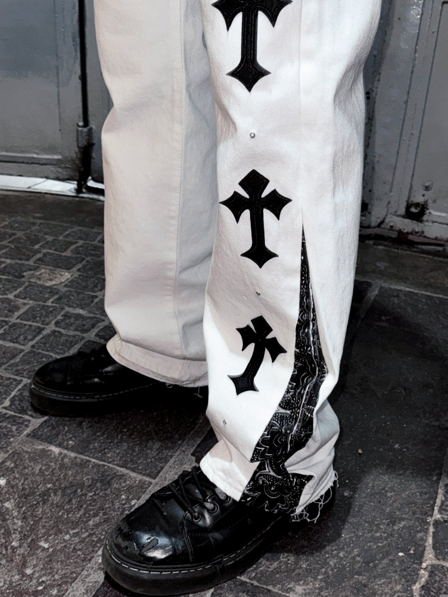 SS "CRUX" JEANS 1 OF 1